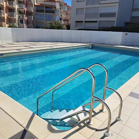 Le Pharo, Centre Port, 800m De La Plage, Clim Mobile Agde